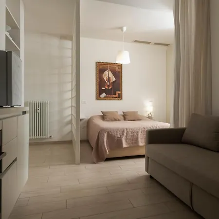 Casa Aleardi Grazioso E Nuovissimo Monolocale Con Balcone Appartement