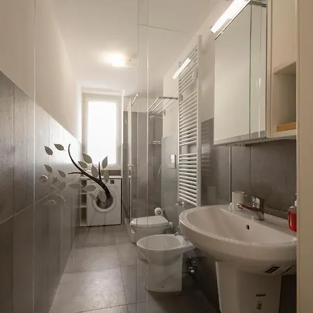 Casa Aleardi Grazioso E Nuovissimo Monolocale Con Balcone Pésaro