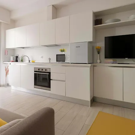 Casa Aleardi Grazioso E Nuovissimo Monolocale Con Balcone