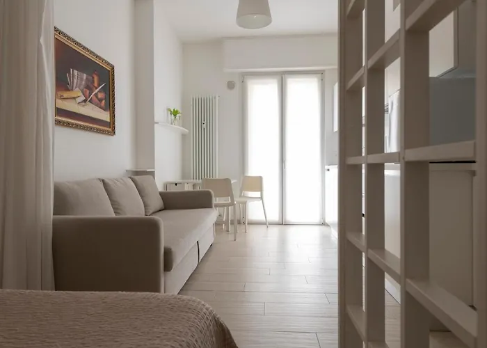 Casa Aleardi Grazioso E Nuovissimo Monolocale Con Balcone Apartamento Pésaro